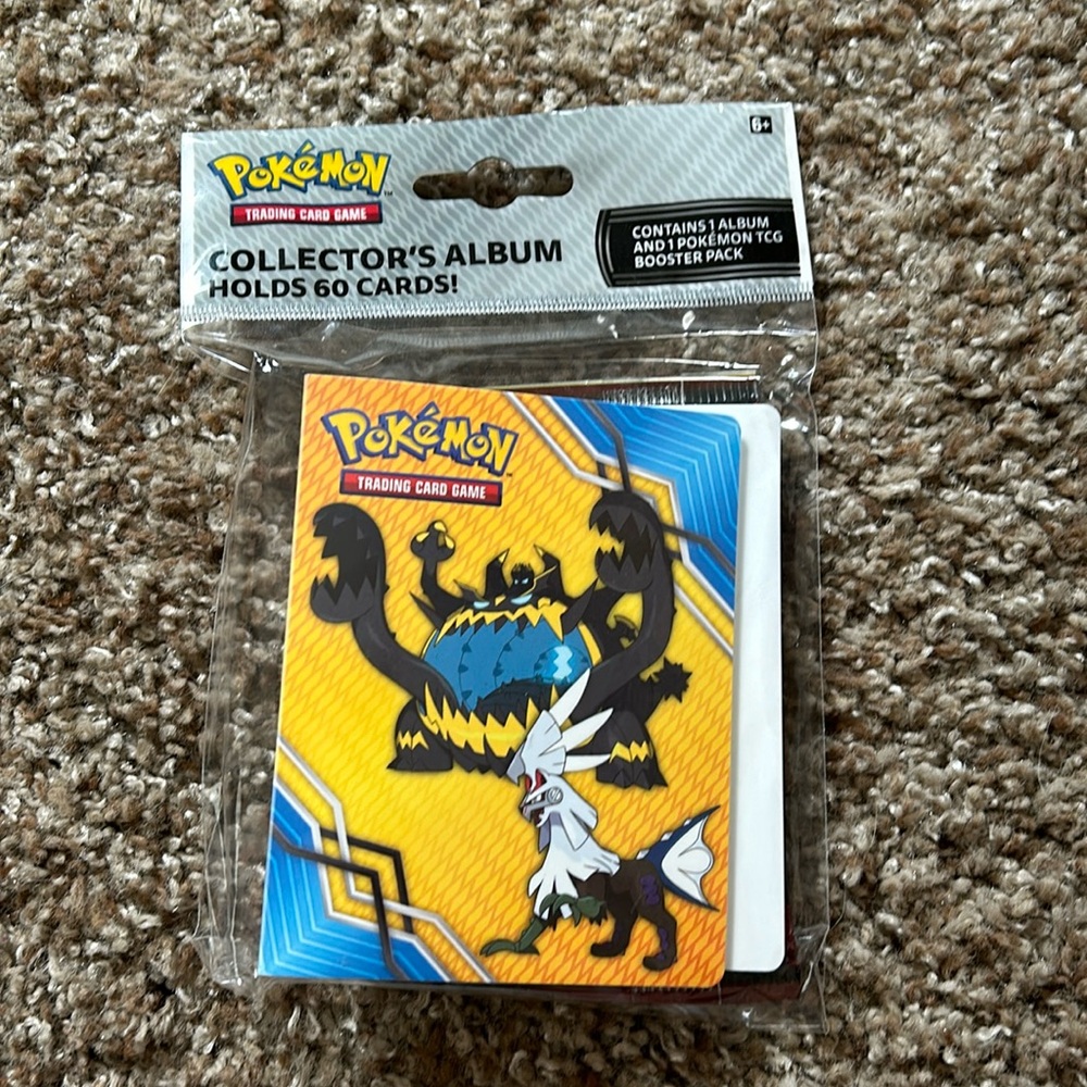 Pokémon Cards Sun and Moon Crimson Invasion Album